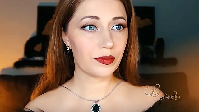 MissBeverlyMills online show from 10-09-25, 04:54