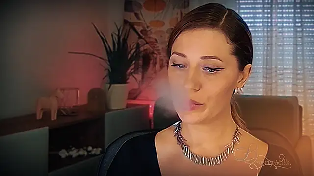 MissBeverlyMills online show from 03-03-26, 12:55