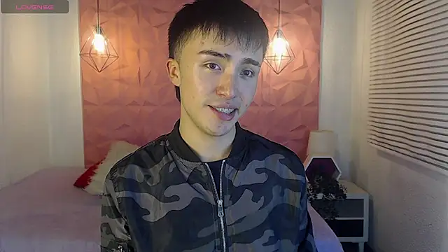 santi-fabulous online show from 03-06-25, 03:13