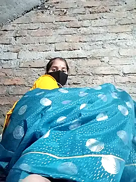 Anushka Ji online show from 12-31-24, 04:35