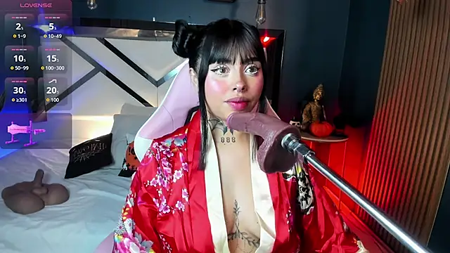 Jena nicols online show from 10-21-25, 03:40