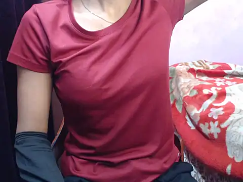 Snapshot of Angel_kiyara chatting on 02-18-26, 06:26 Angel kiyara online show from 02-18-26, 06:26