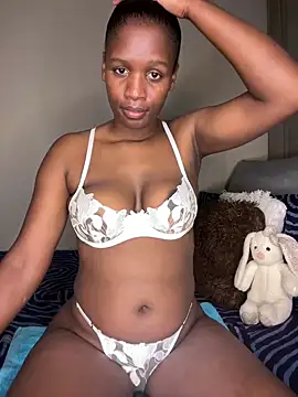 Snapshot of Kinkyy_ chatting on 02-06-25, 12:43 Kinkyy online show from 02-06-25, 12:43