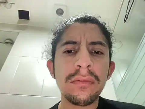 littlelatinhunter online show from 11-29-25, 10:02