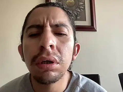 littlelatinhunter online show from 11-30-25, 12:20