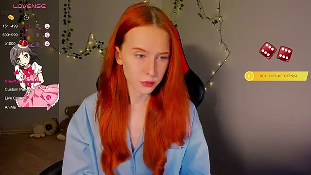 Snapshot of FruttiTatti chatting on 10-25-25, 05:19 FruttiTatti online show from 10-25-25, 05:19