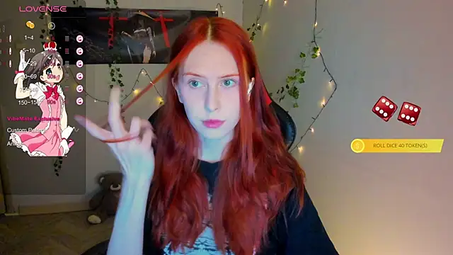 Snapshot of FruttiTatti chatting on 11-28-25, 06:10 FruttiTatti online show from 11-28-25, 06:10