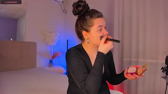 SelenaaSky online show from 03-23-25, 06:37