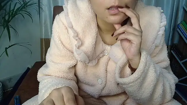 Jen jennyy1 online show from 02-05-26, 12:32