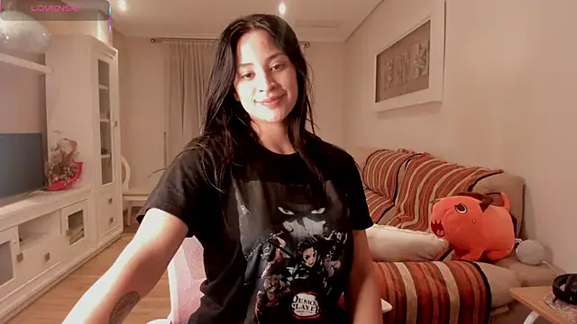 bella apont online show from 10-17-25, 10:34