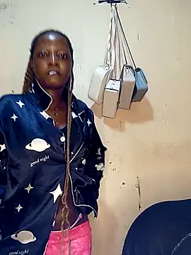 Snapshot of Swit_virgin22 chatting on 02-17-26, 04:09 Swit virgin22 online show from 02-17-26, 04:09