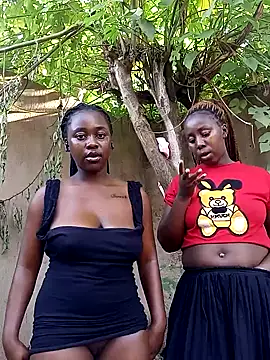 Snapshot of Swit_virgin22 chatting on 02-19-26, 02:13 Swit virgin22 online show from 02-19-26, 02:13