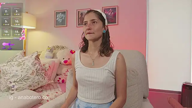 KittyAna online show from 10-23-25, 07:12