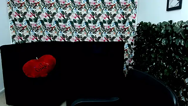 Wendy Hot  online show from 03-05-25, 03:51