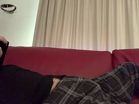 IL GINECOLOGO  online show from 03-28-26, 05:40