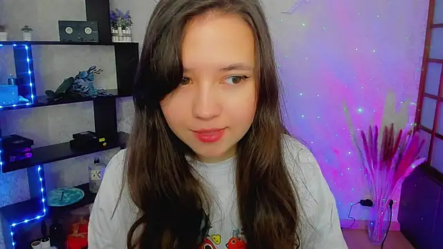 Lina Brownie online show from 12-28-24, 02:22