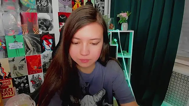 Lina Brownie online show from 01-11-25, 02:09