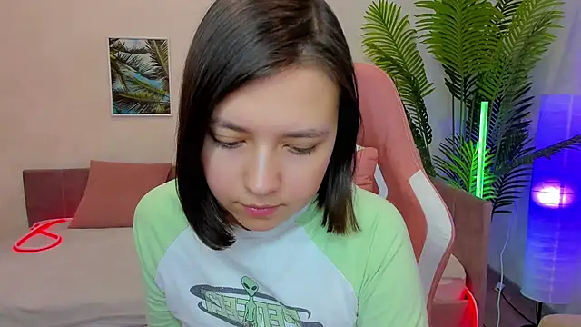 Lina Brownie online show from 02-04-25, 05:21