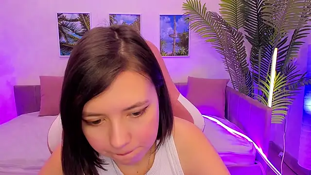 Lina Brownie online show from 02-16-25, 05:04