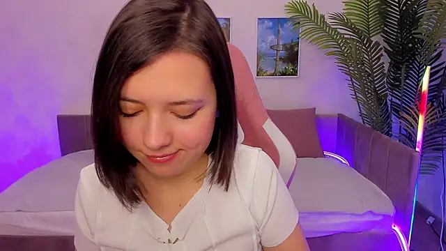 Lina Brownie online show from 02-22-25, 04:51