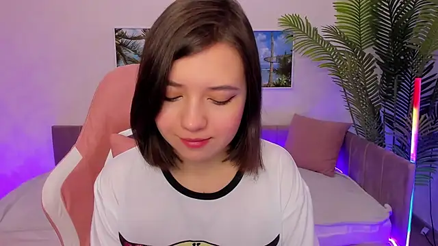 Lina Brownie online show from 03-07-25, 01:53