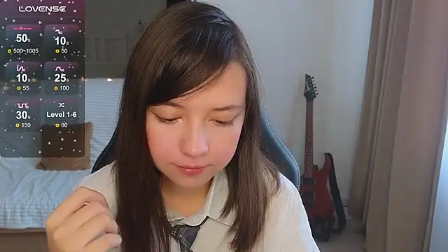 Lina Brownie online show from 10-21-25, 03:51