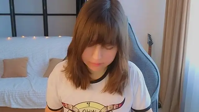 Lina Brownie online show from 01-14-26, 04:18