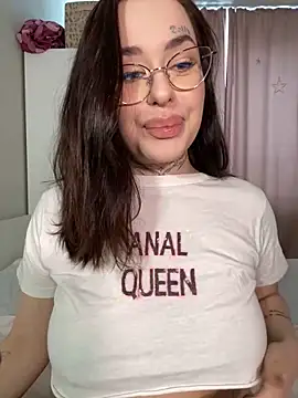 Snapshot of fuckdoll_18 chatting on 02-28-25, 12:09 fuckdoll 18 online show from 02-28-25, 12:09