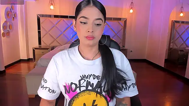 AlyssaDean online show from 01-17-25, 11:38
