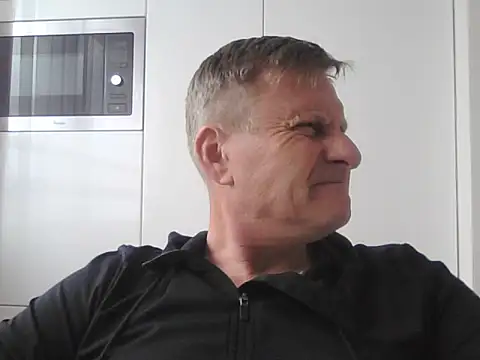 johnnym1 online show from 03-14-25, 12:40