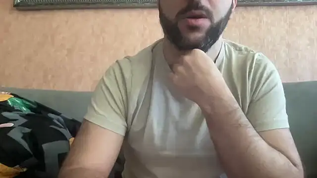 Snapshot of RedDante89 chatting on 02-11-25, 08:48 RedDante89 online show from 02-11-25, 08:48