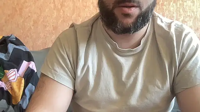 Snapshot of RedDante89 chatting on 03-08-25, 10:32 RedDante89 online show from 03-08-25, 10:32