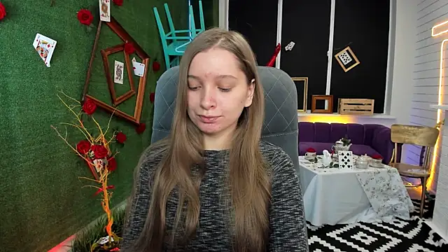 MayaSinabon online show from 12-10-24, 07:16