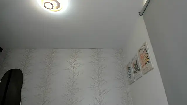 Snapshot of layla_vanegas chatting on 01-25-25, 05:19 layla vanegas online show from 01-25-25, 05:19