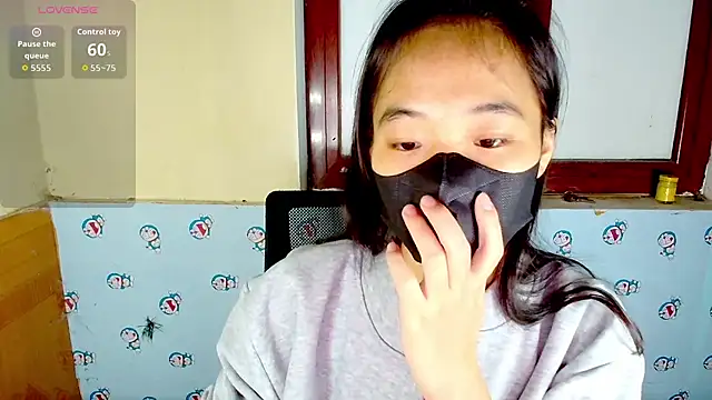 Snapshot of __Saphia__ chatting on 11-14-25, 04:55 Saphia online show from 11-14-25, 04:55