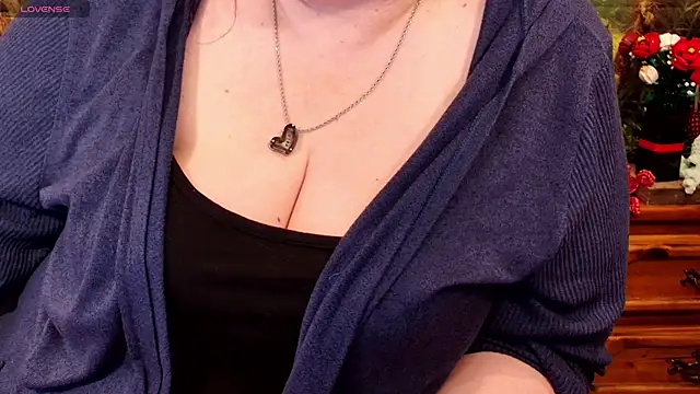 ZigglesJiggles online show from 02-27-25, 04:32