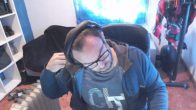 ravingr4d4 online show from 02-07-25, 12:06