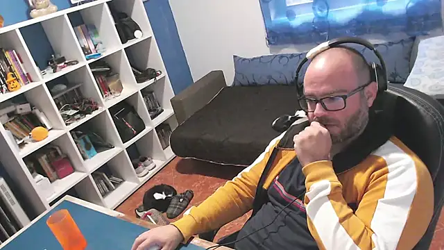 ravingr4d4 online show from 10-25-25, 03:29