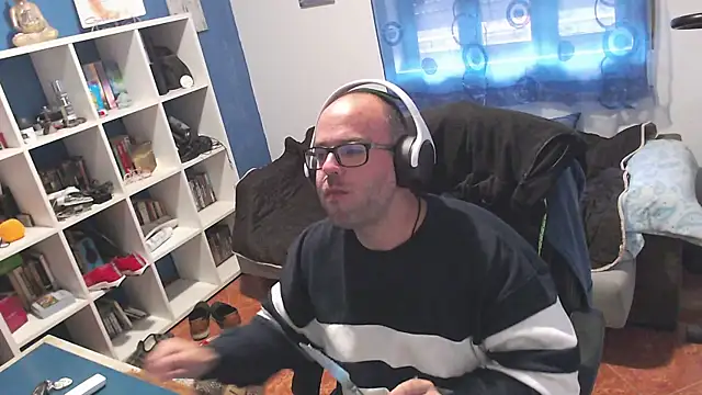 ravingr4d4 online show from 11-04-25, 01:43