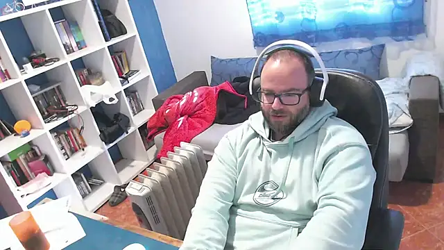 ravingr4d4 online show from 11-25-25, 02:06