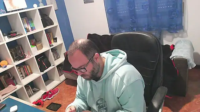 ravingr4d4 online show from 12-05-25, 09:18