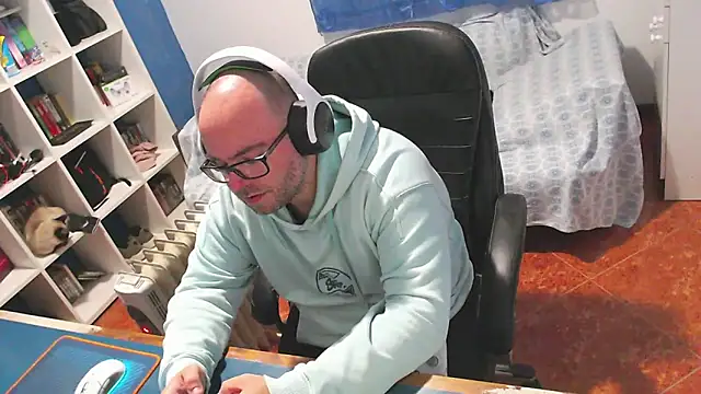 ravingr4d4 online show from 01-31-26, 08:51