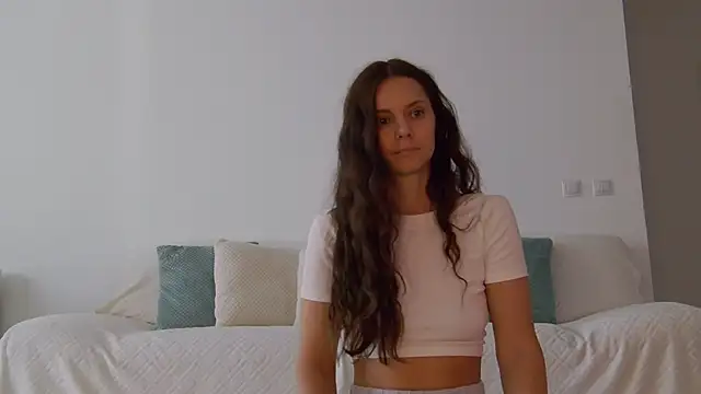 Snapshot of LilyRoselyn chatting on 10-10-25, 12:59 LilyRoselyn online show from 10-10-25, 12:59