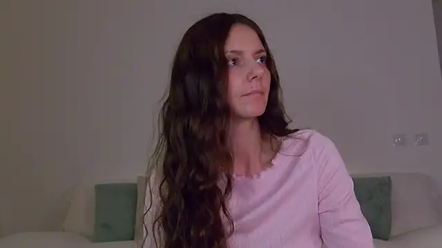 Snapshot of LilyRoselyn chatting on 10-15-25, 11:16 LilyRoselyn online show from 10-15-25, 11:16