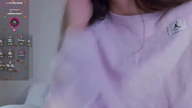 Snapshot of LilyRoselyn chatting on 10-31-25, 05:25 LilyRoselyn online show from 10-31-25, 05:25