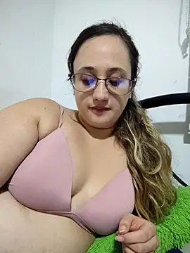 Karol and David hotcouple online show from 01-08-25, 01:00
