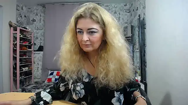 Helen1974 online show from 10-25-25, 03:40