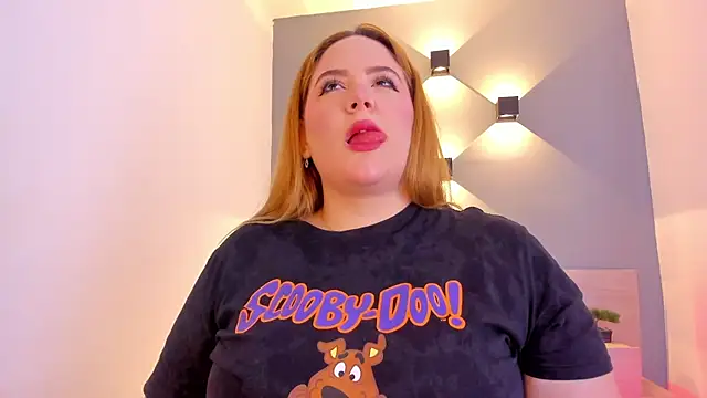 sophiarossee  online show from 01-30-25, 12:16