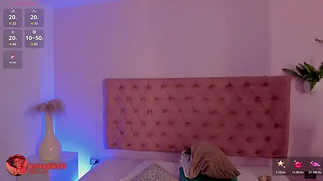 sophiarossee  online show from 10-31-25, 12:06