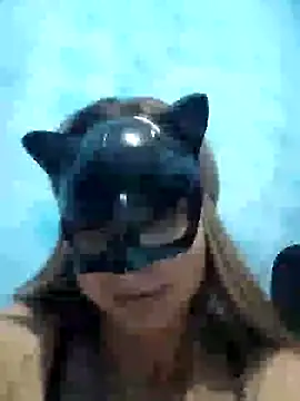Snapshot of MagrinhaMMs chatting on 02-08-25, 11:24 MagrinhaMMs online show from 02-08-25, 11:24
